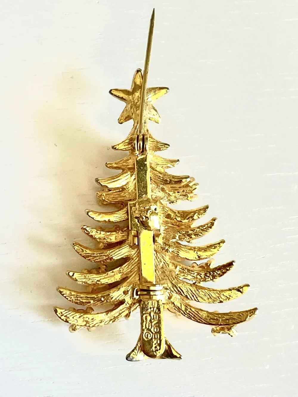Eisenberg Ice Vintage Christmas Tree Rhinestone Brooch Pin Colorful Holiday Luxe